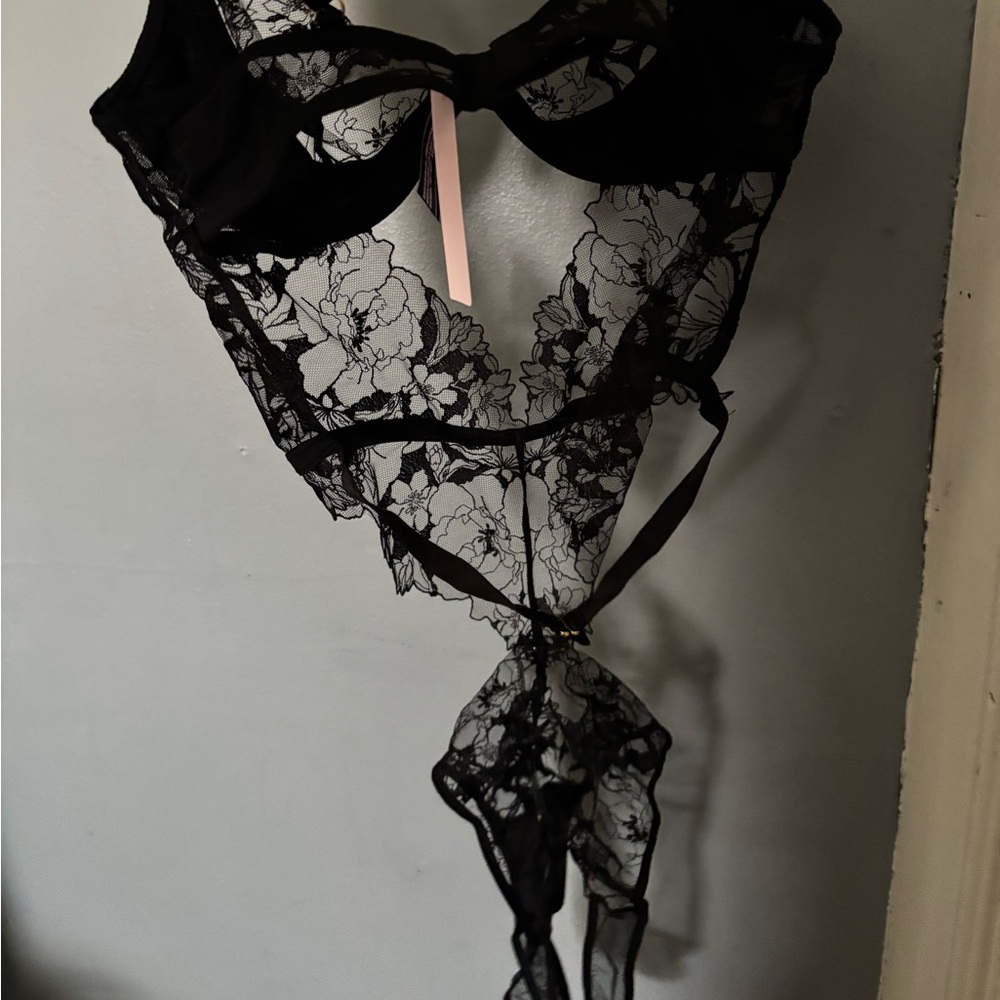 New with tags Victoria’s Secret Lingerie